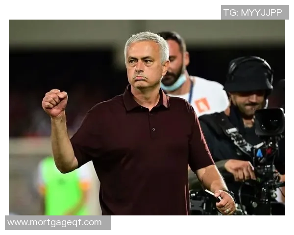 曼联名宿怒骂穆帅:滚出英超!或成未来英甲最极端教练